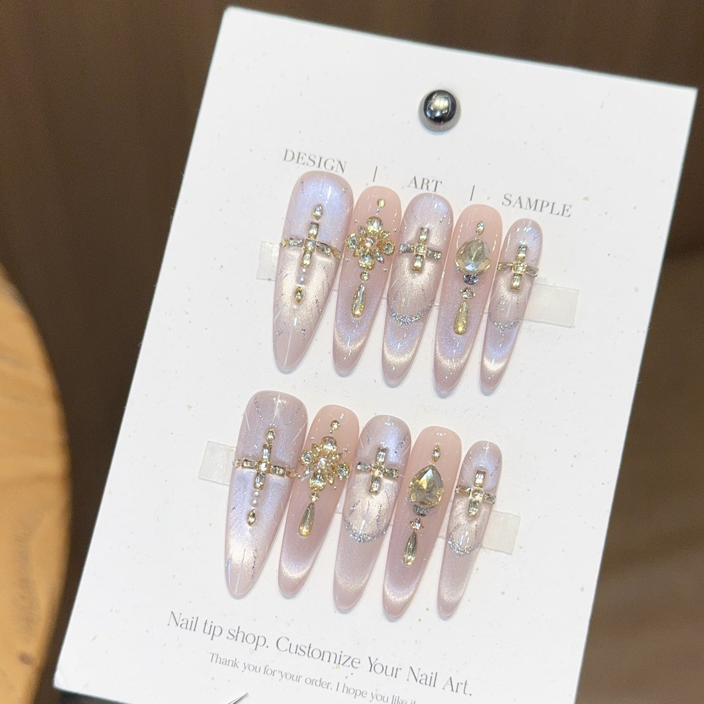 Kunstnägel Im Eleganten Gold-Design Brehn