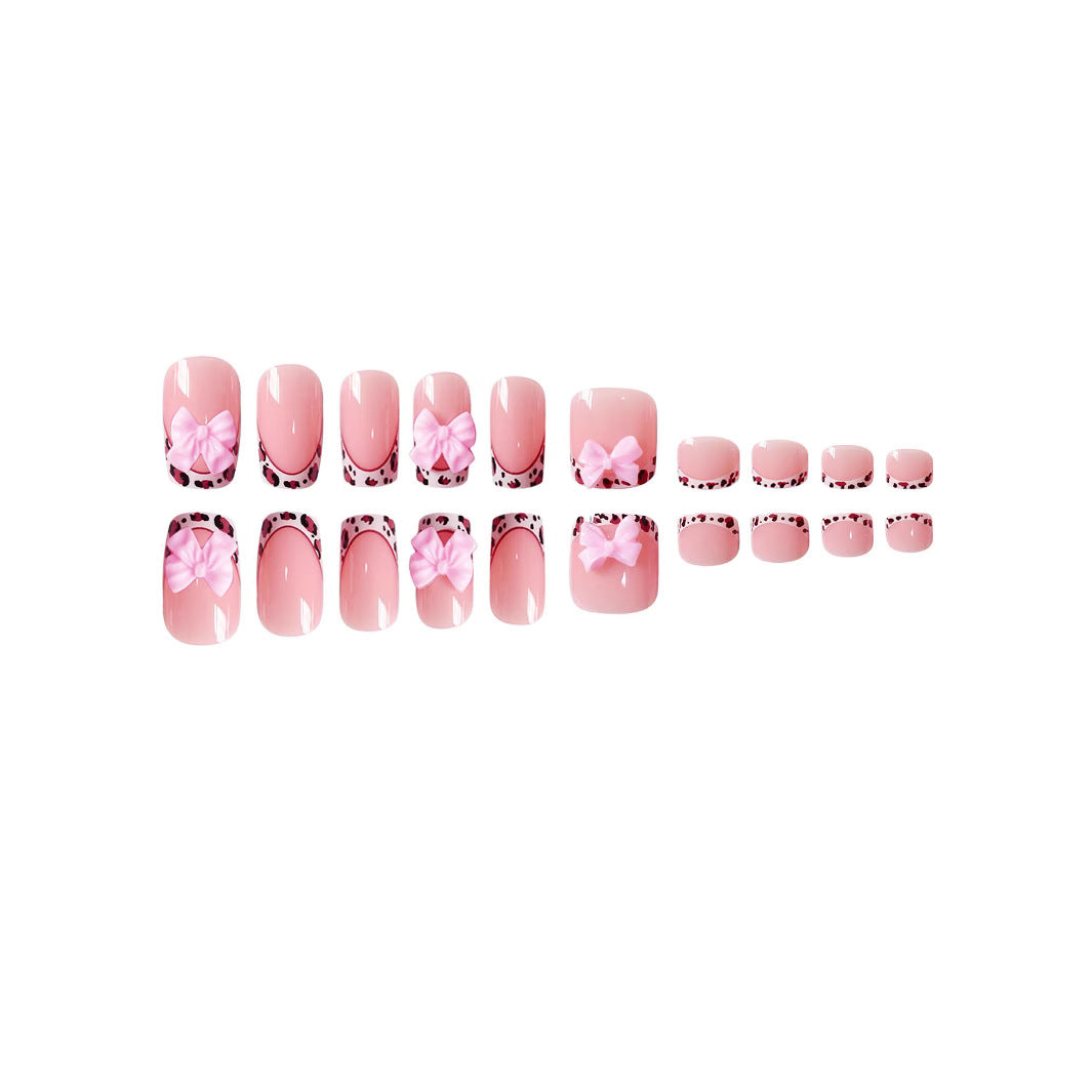Dekoratives Nagelkunst-Design Brehn