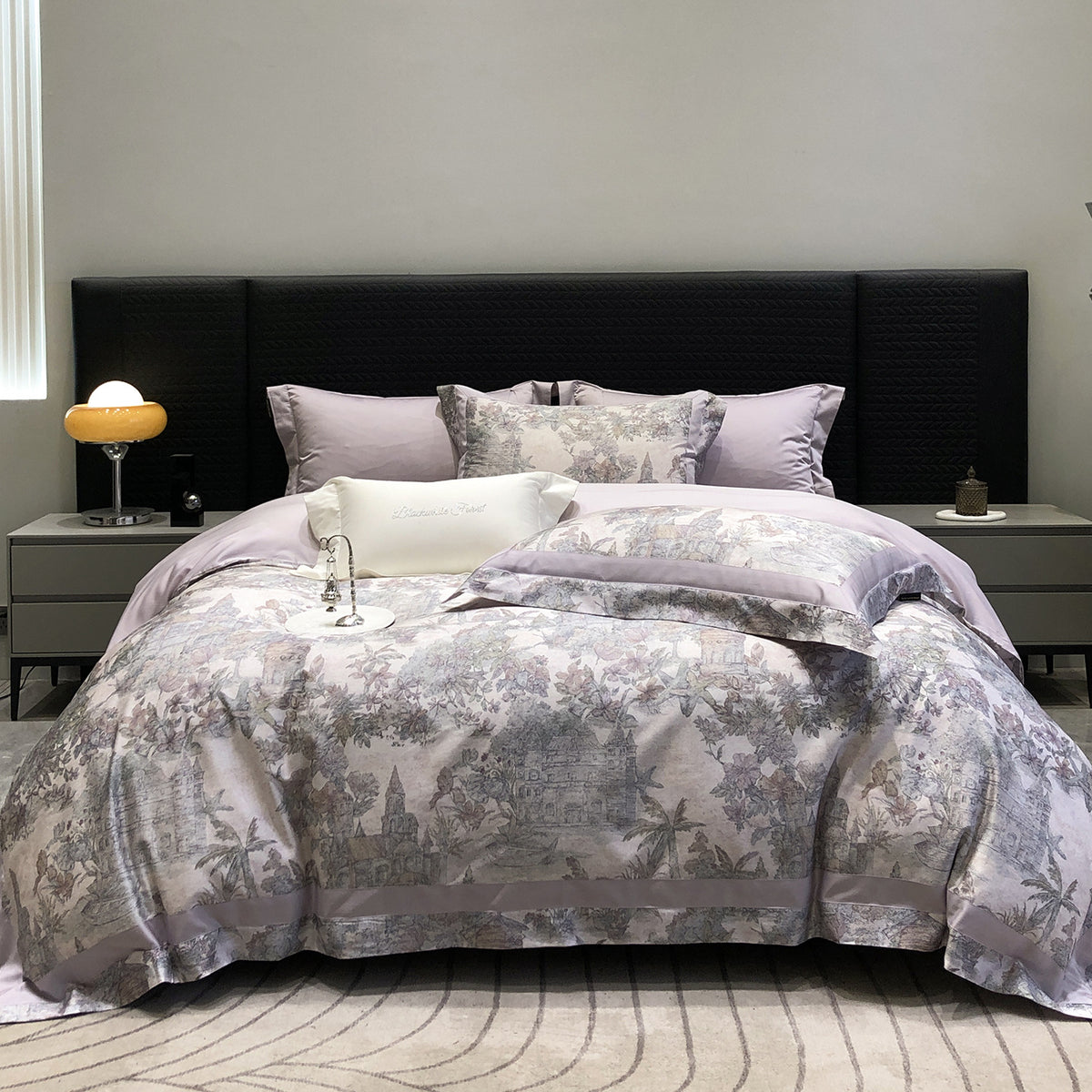 Luxuriöses Baumwollsatin-Bettwäsche-Set mit Tier-Toile-Motiv und Satinkante