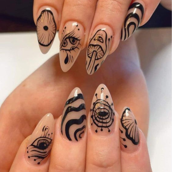 Künstlerische Nagelkunst