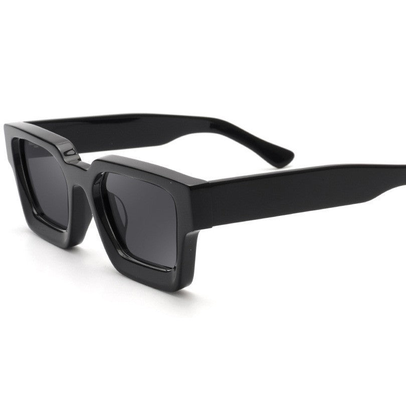 Damen Designer-Sonnenbrille mit auffälligem Rahmen und polarisierten Gläsern Brehn