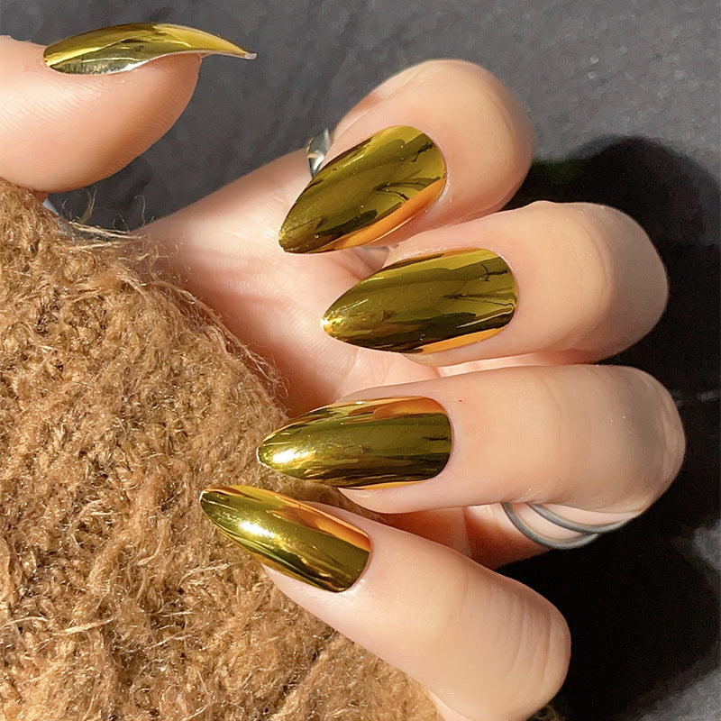 Metallic Stiletto-Nagelverzierung Brehn