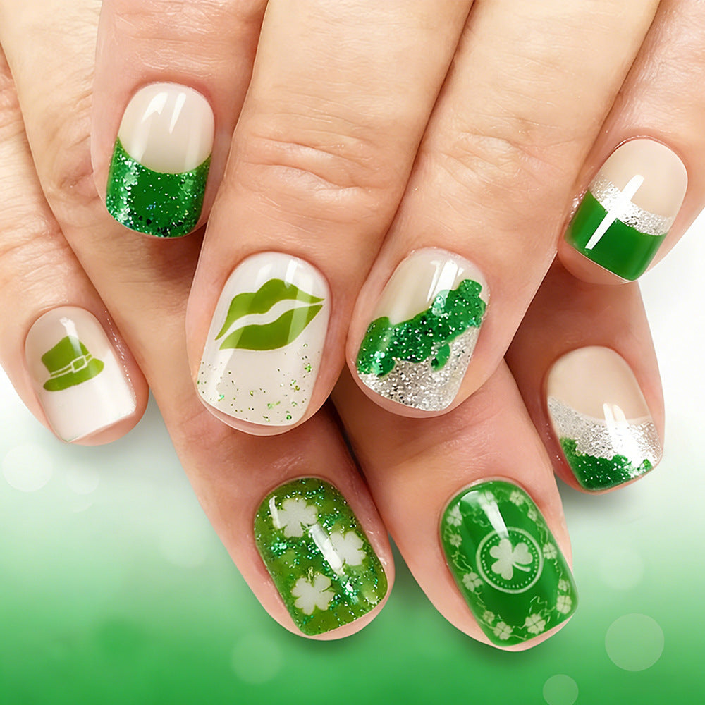 Festliches grünes Themen-Press-On-Nagelset Brehn