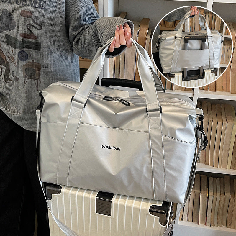 Multifunktionale sportliche Reisetasche