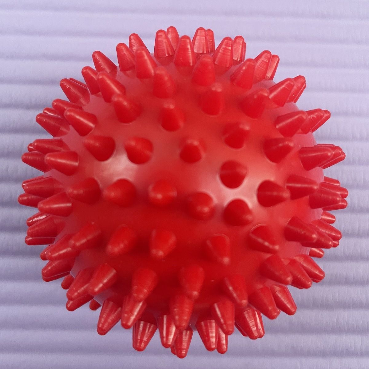 Massageball mit Noppen Brehn