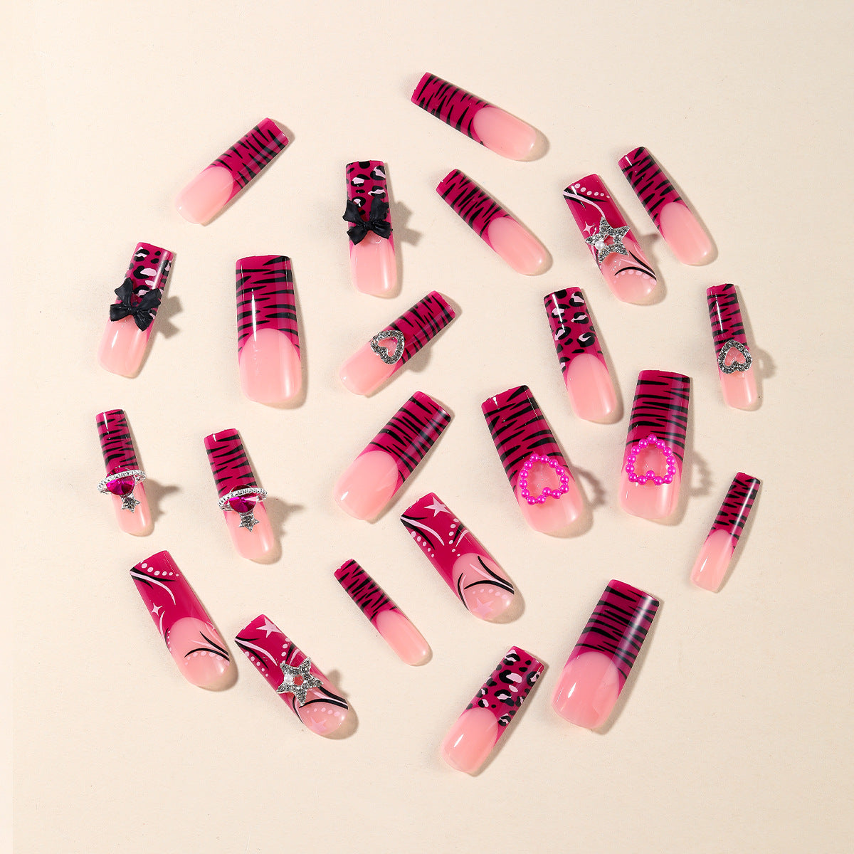 Glamouröse 3D Nagelverlängerungen Brehn