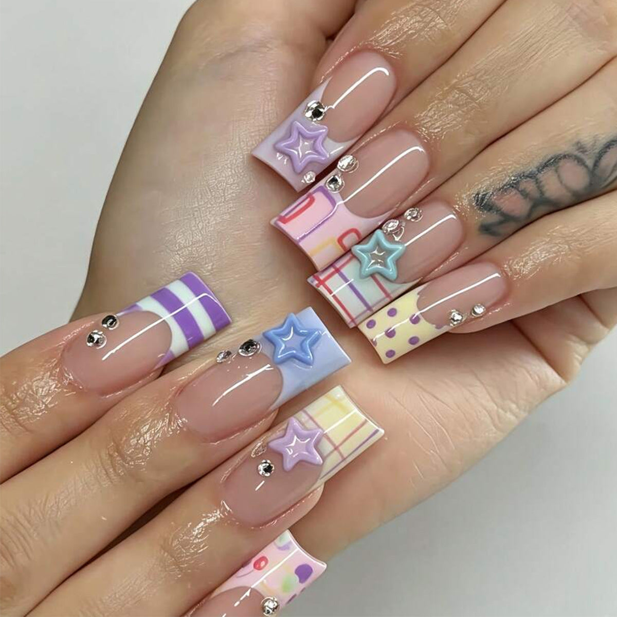 Dekorativer Acryl-Nagelkunst-Set Brehn