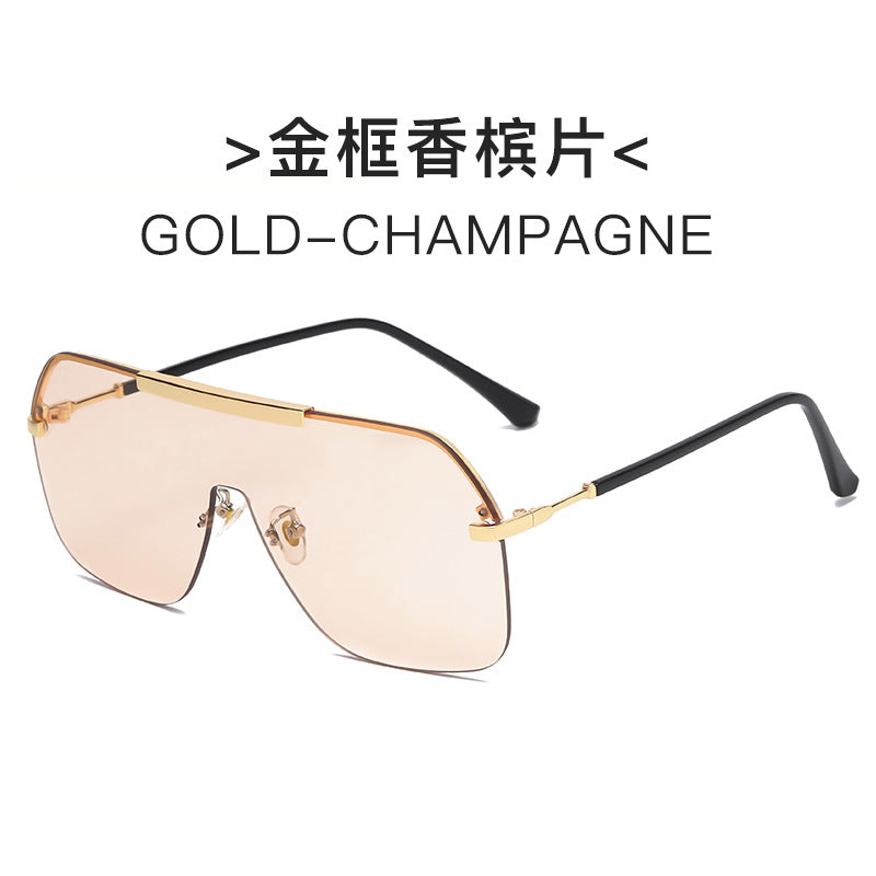Damen extravagante oversized Sonnenbrille mit futuristischem Design Brehn