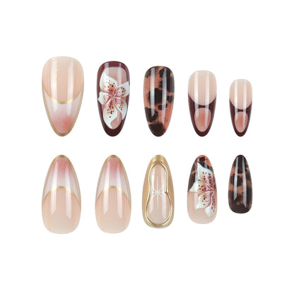 Elegante Künstlerische Stiletto Nagelkunst Brehn