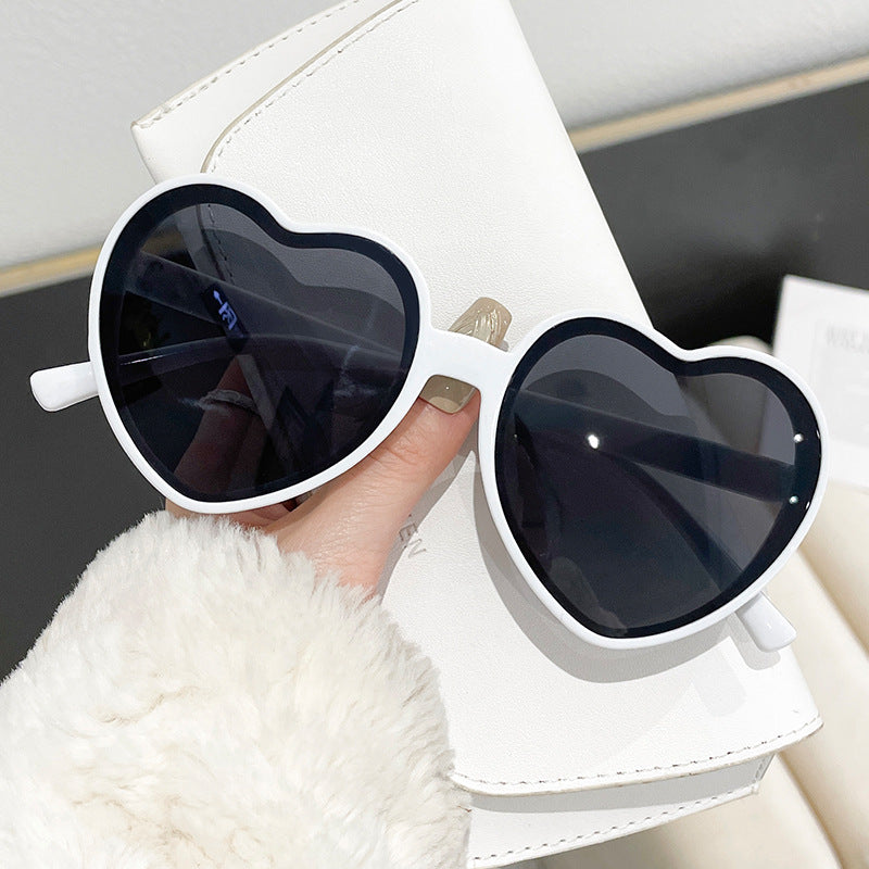 Damen verspielte Herzform Sonnenbrille Brehn