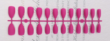 Stiletto Press-On Nail Set Brehn