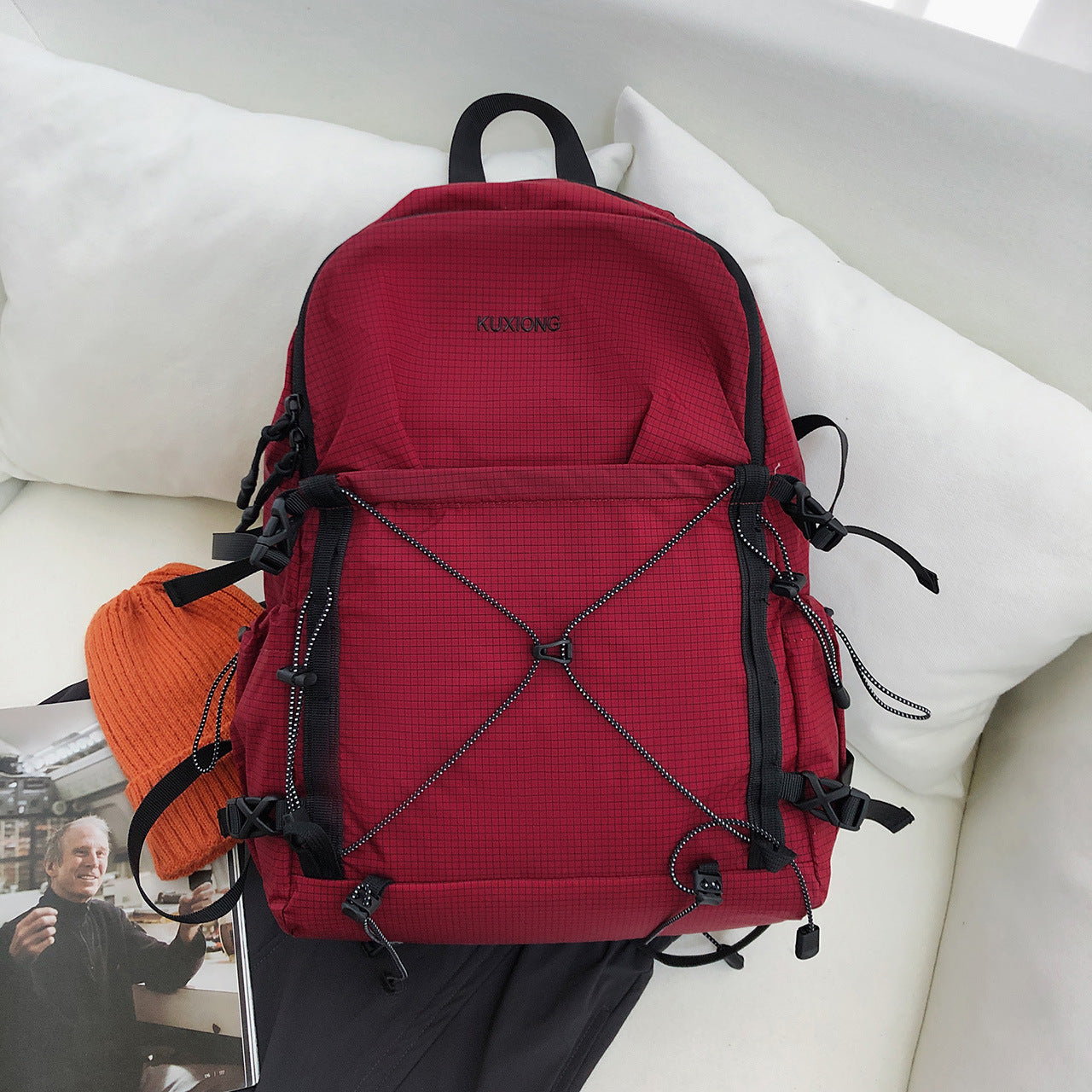 Vielseitiger abenteuerbereiter Rucksack