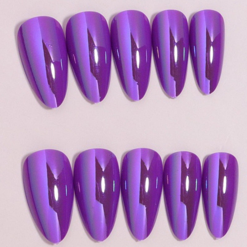 Glänzendes Stiletto Press-On Nägel Set Brehn