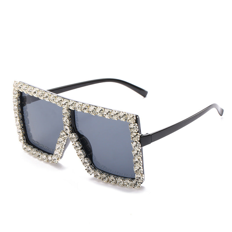 Damen modische Sonnenbrille mit Strassverzierung Brehn