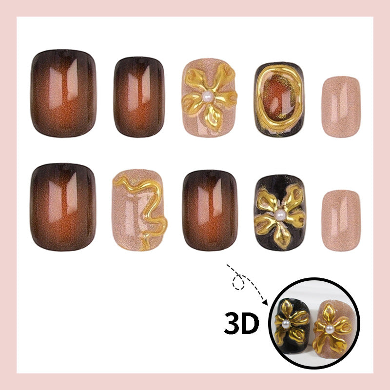 Designer Nagelkunst mit Schmuckelementen Brehn
