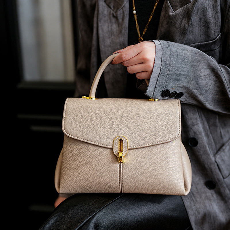 Elegante Handgefertigte Strukturierte Handtasche Brehn
