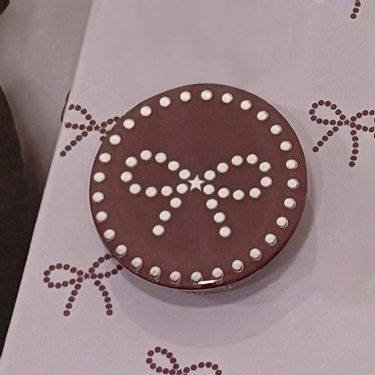 Eleganter Dekorativer Untersetzer mit Strass Brehn