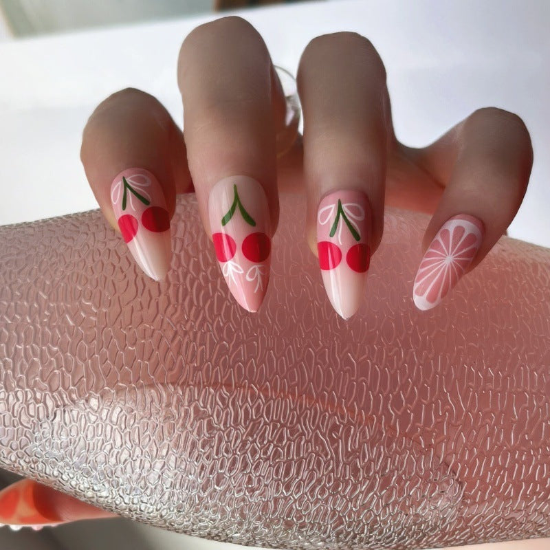 Premium Press-On Nail Set mit dekorativen Akzenten Brehn
