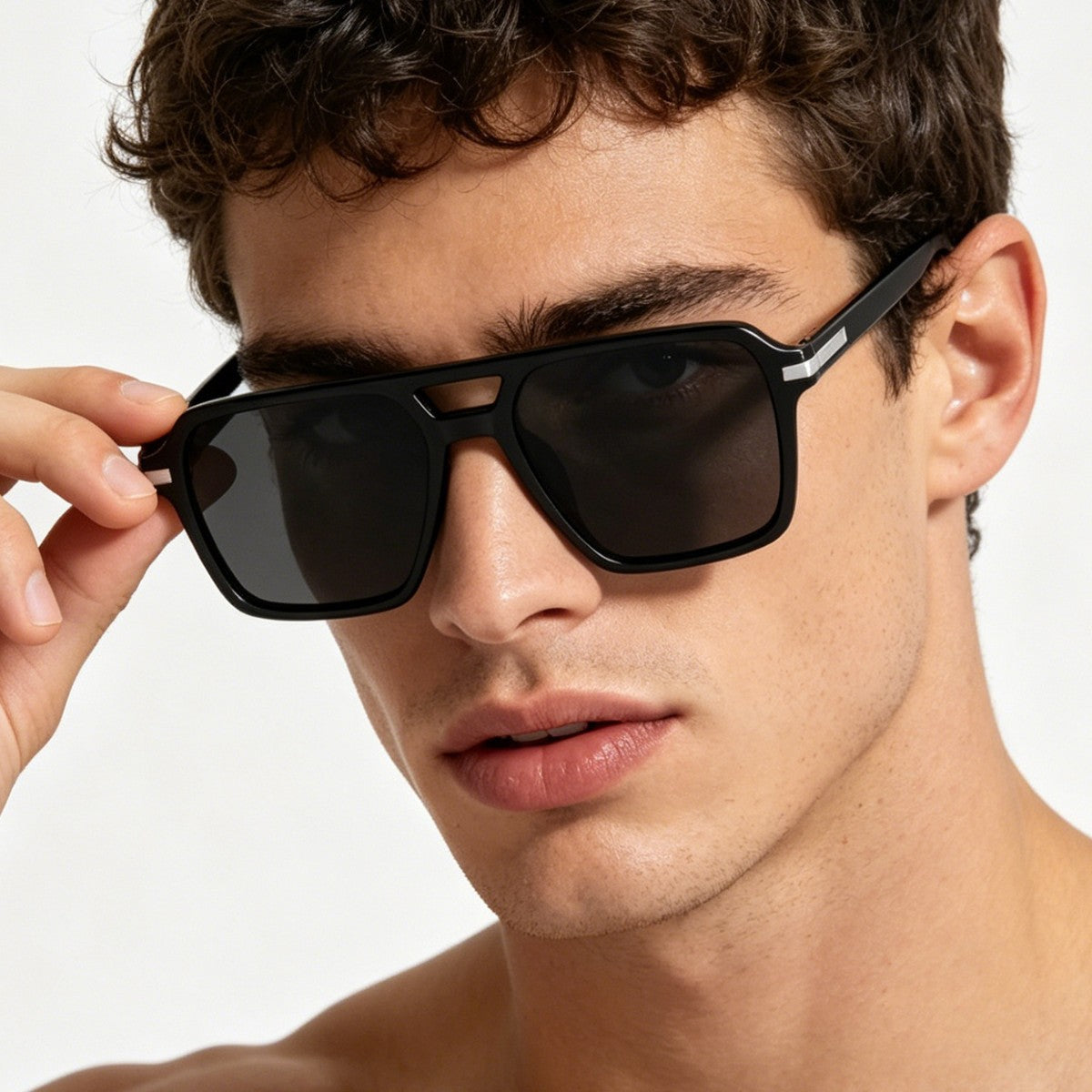 Damen quadratische Sonnenbrille mit elegantem transparentem Rahmen Brehn