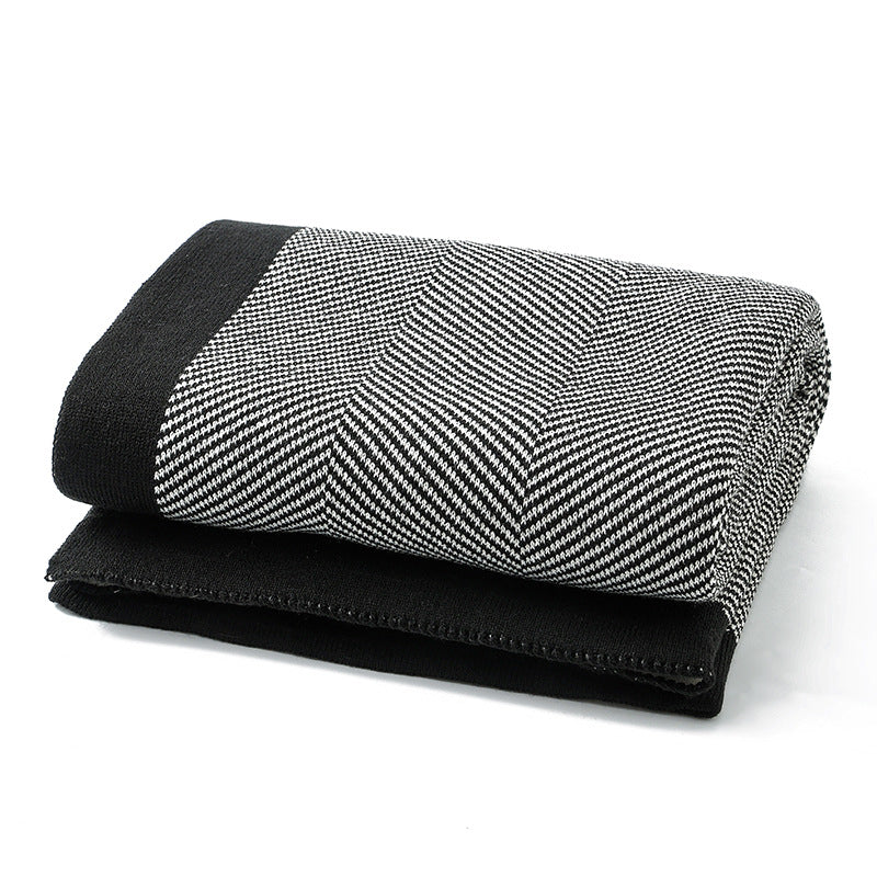 Damen Elegante Kuscheldecke aus weichem Strick mit geometrischem Muster Brehn