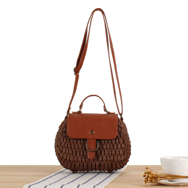 Handtasche mit Elegantem Lederdeckel und Geflochtenem Design Brehn