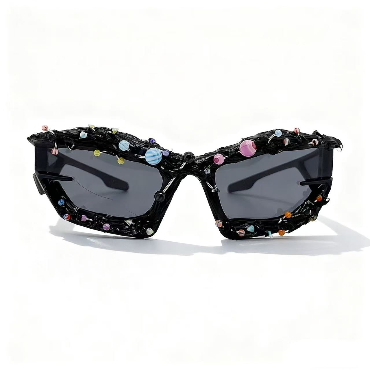 Damen Sonnenbrille mit kreativem Dekor und markantem Rahmen Brehn