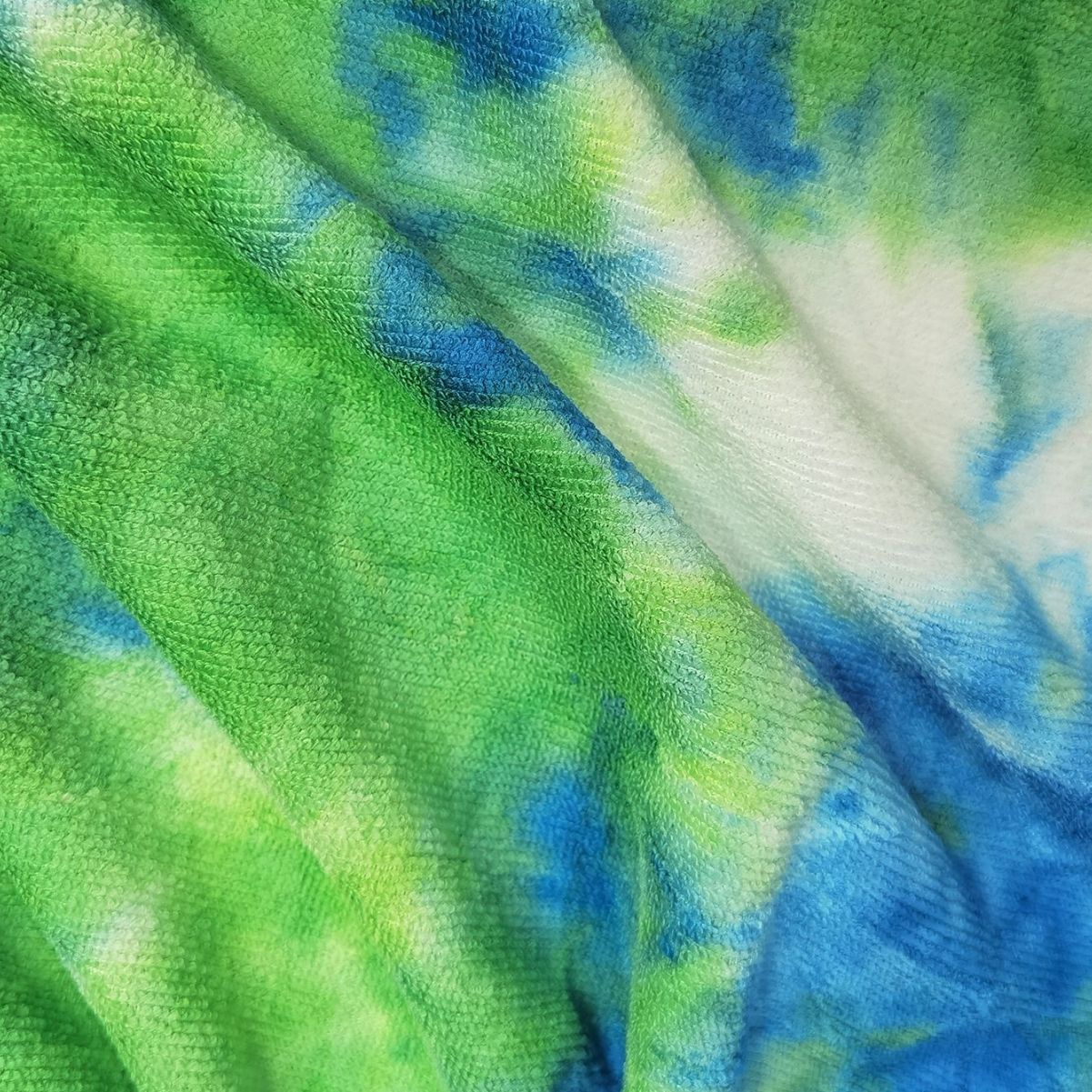 Strandtuch mit ausgefallenem Batikdesign Brehn