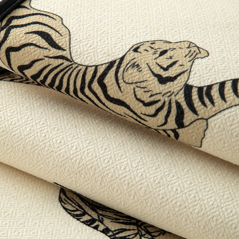 Leinenoptik-Tischläufer mit vintage Tiger-Print und dekorativen Quasten Brehn
