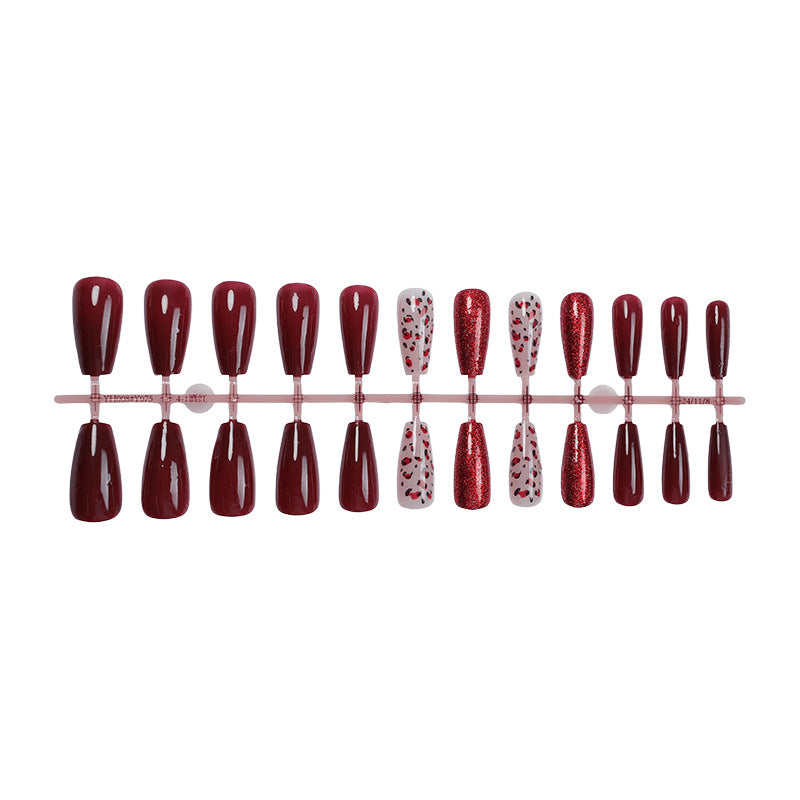 Glamouröses Press-On Nagelkunstset Brehn