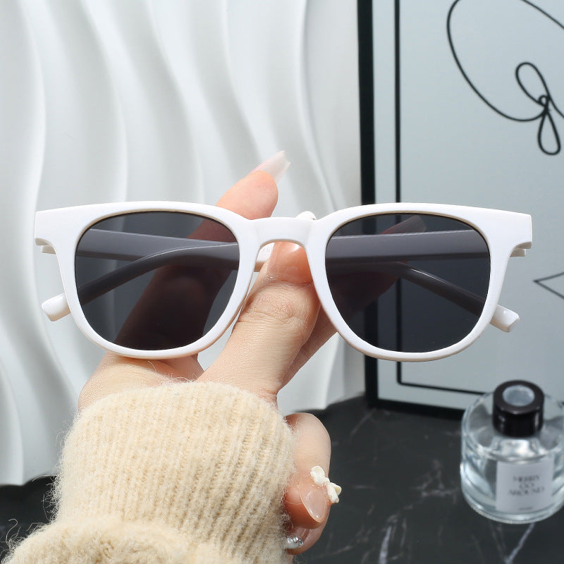 Damen modische Cat-Eye Sonnenbrille mit hochwertigem Kunststoffrahmen Brehn