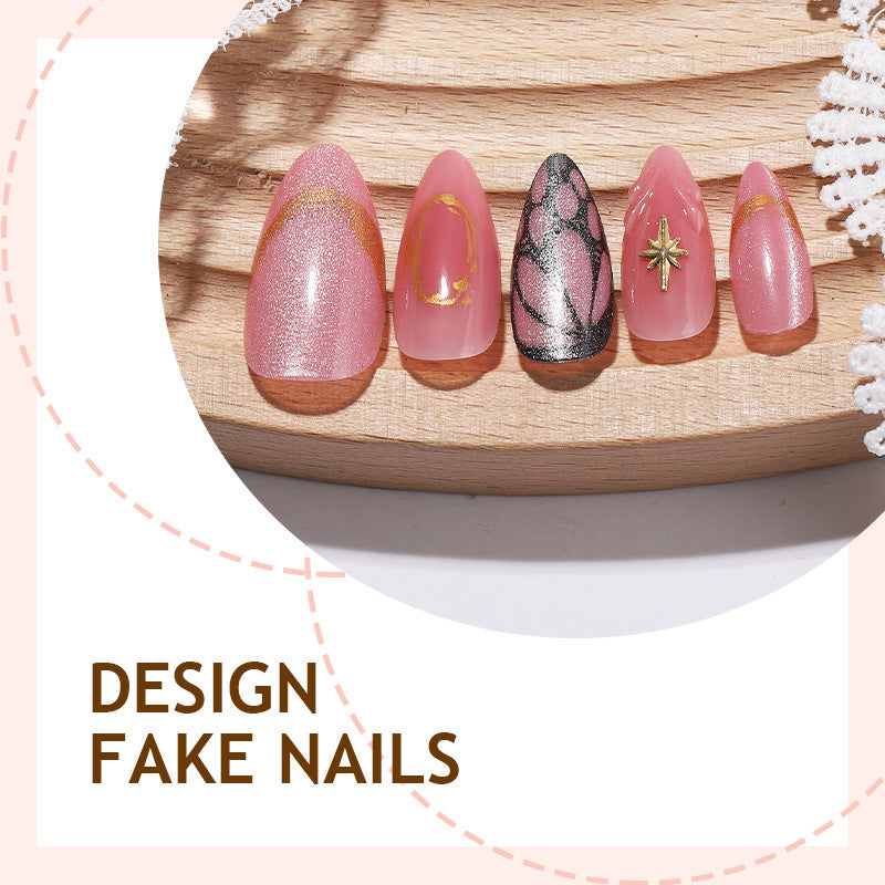 Kreatives Kunstnagelset mit rhinestones und glitzernden Akzenten Brehn