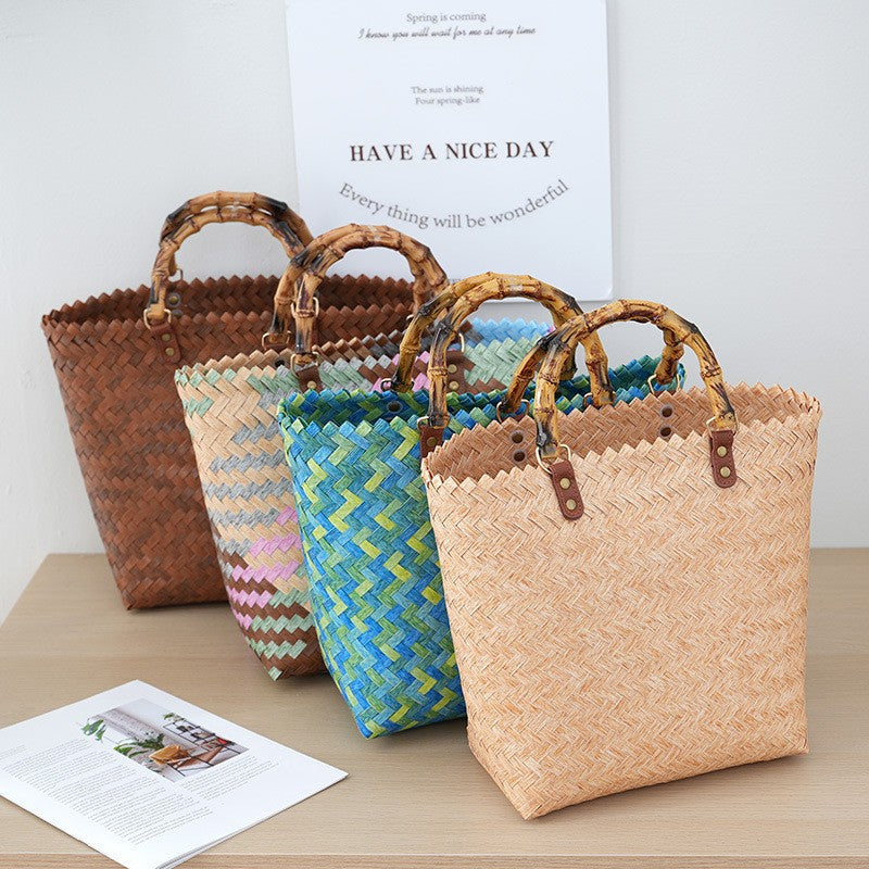 Handtasche Aus Geflochtenem Material mit Bambusgriffen Brehn