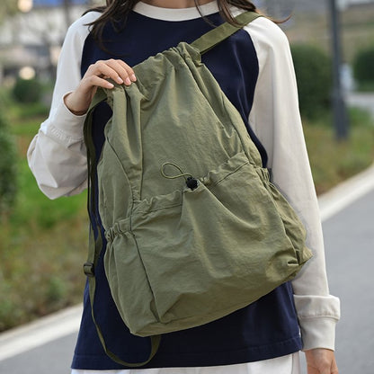 Leichter Outdoor-Rucksack mit Kordelzug