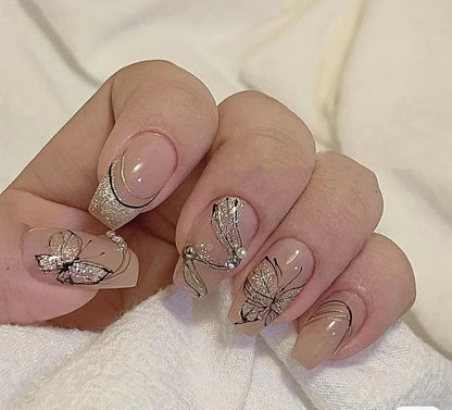 Künstlerisches Schmetterling-Nagelkunst-Set