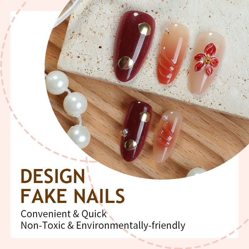 Kunstnagelset mit eleganten floralem Design und schimmernden Akzenten Brehn