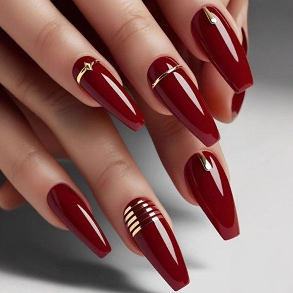 Elegante Kunstnagelverzierung Brehn