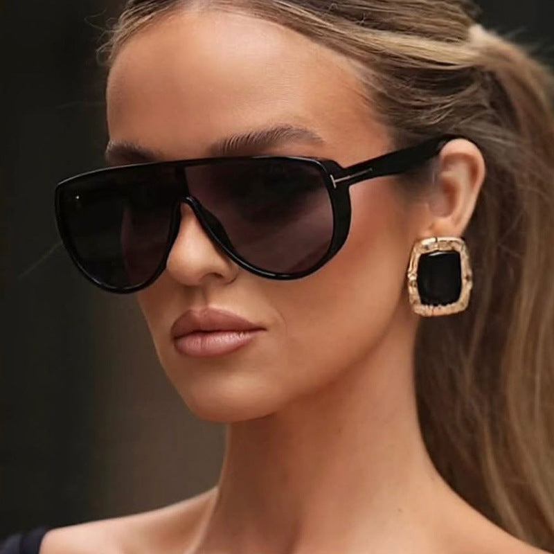 Damen elegante Oversized-Sonnenbrille mit markantem Design und UV-Schutz Brehn
