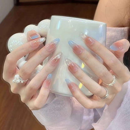 Elegante Ombre-Nagelkunst Verlängerungen