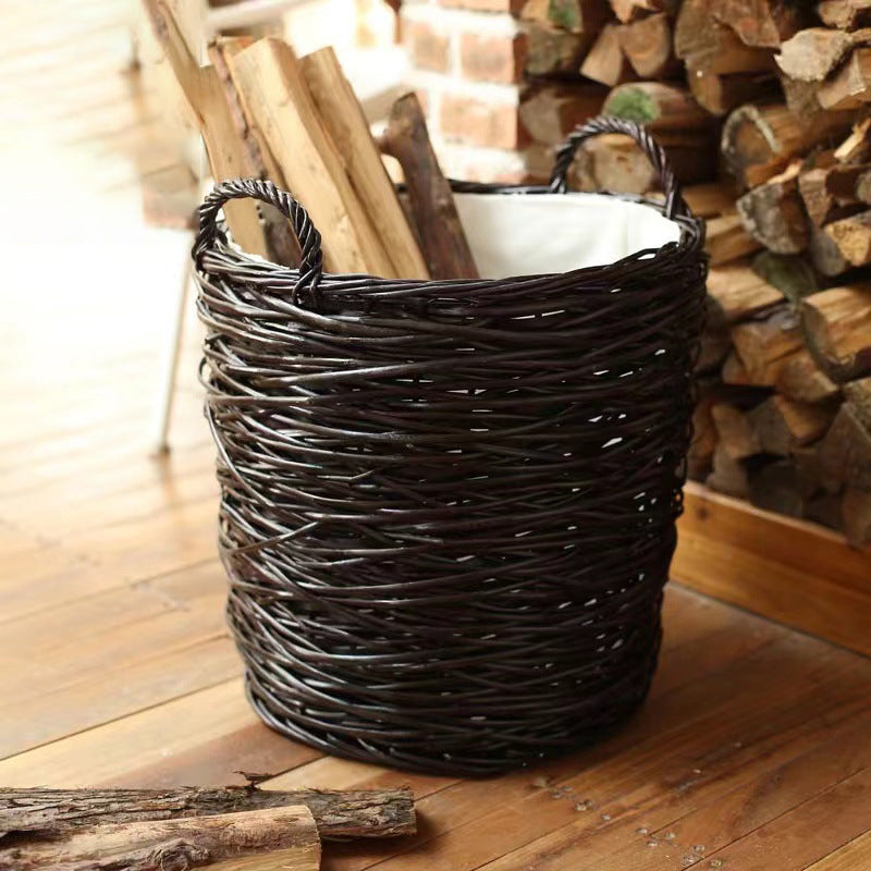 Praktischer Holzkorb