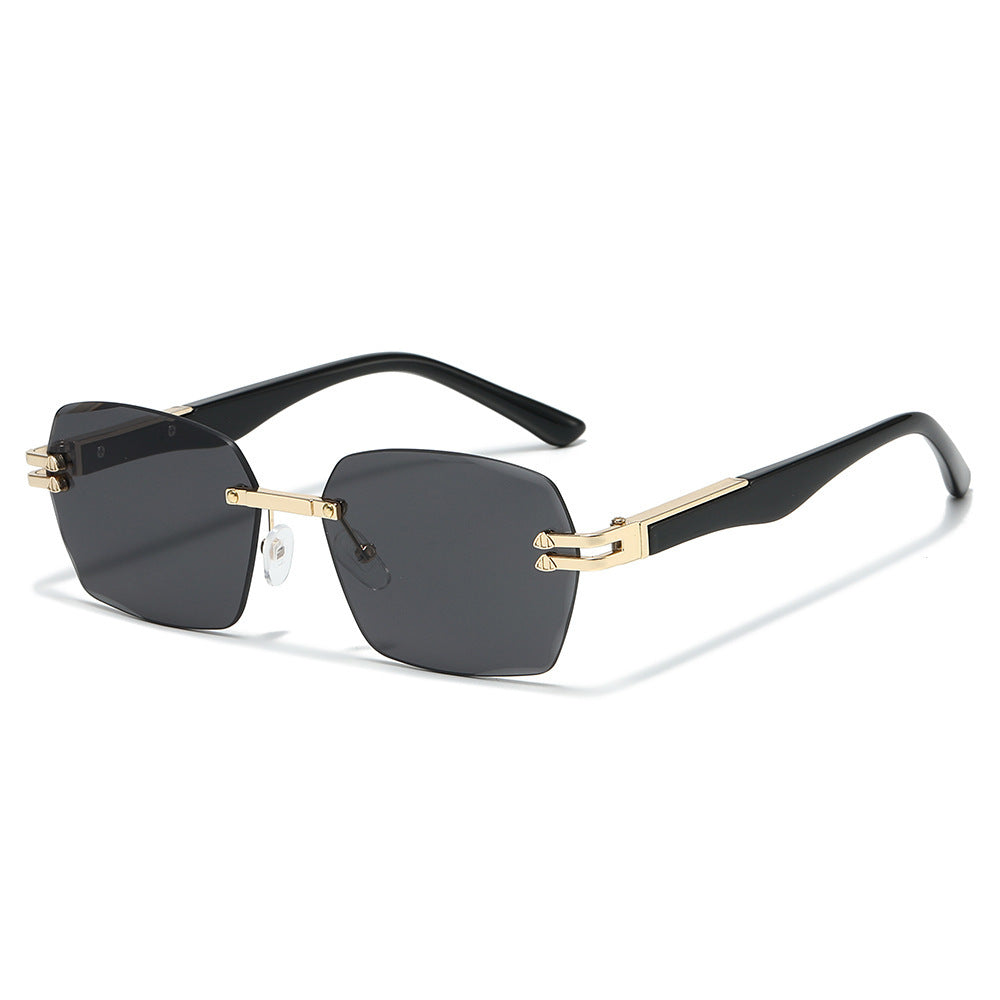 Oversized geometrische Sonnenbrille mit Metallelementen Brehn