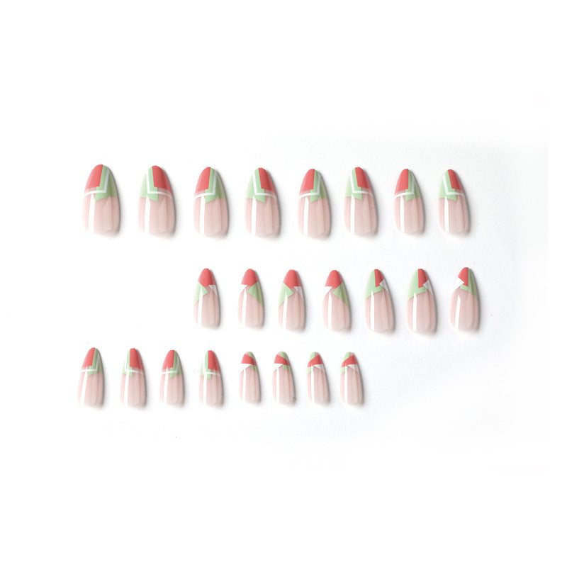 Kunstvolle Nailart im trendigen Design Brehn