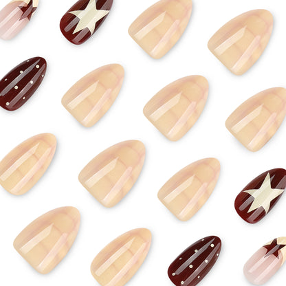 Kunstvolle Nagelkunst mit geometrischem Muster und festlichem Design Brehn