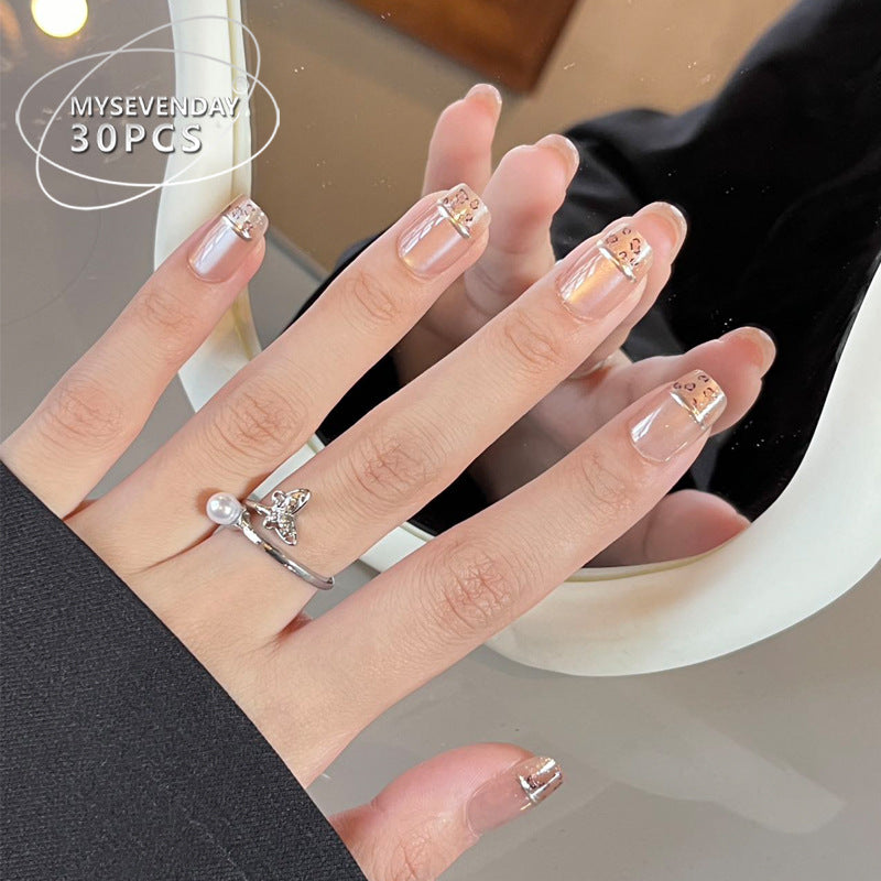 Elegante mit Strass verzierte Press-On-Nägel Set Brehn