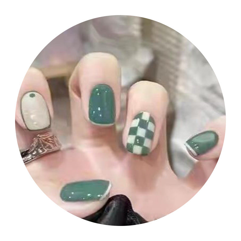 Glänzende Gel-Nagelerweiterungen Brehn