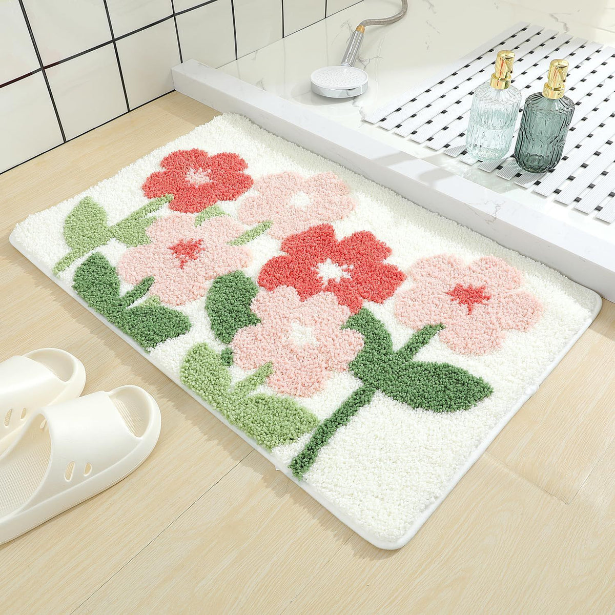 Stylische Blumenmuster-Badematte