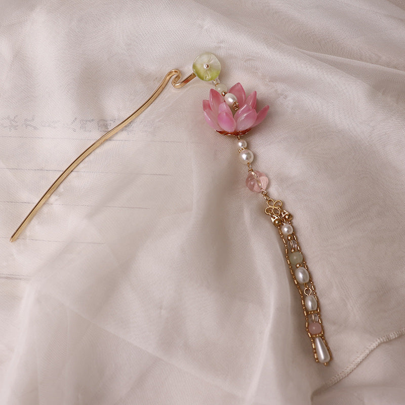 Elegantes Blumenschmuckstück Brehn