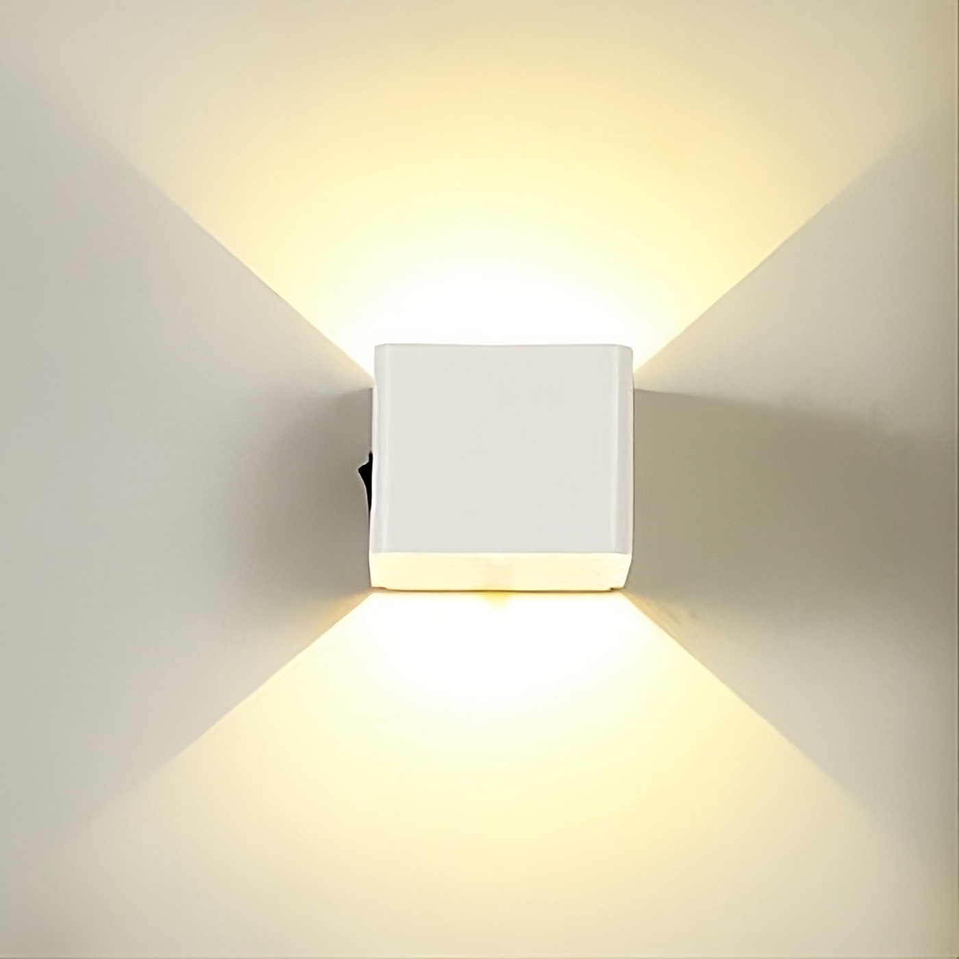 Brehn | VellaGlow™ | Luxuriöse Wandleuchte mit Bewegungssensor