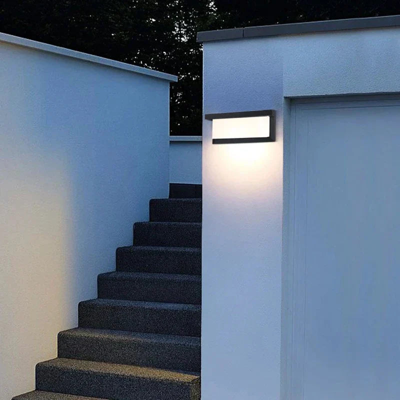 Brehn | Wasserdichte LED Außenlampe