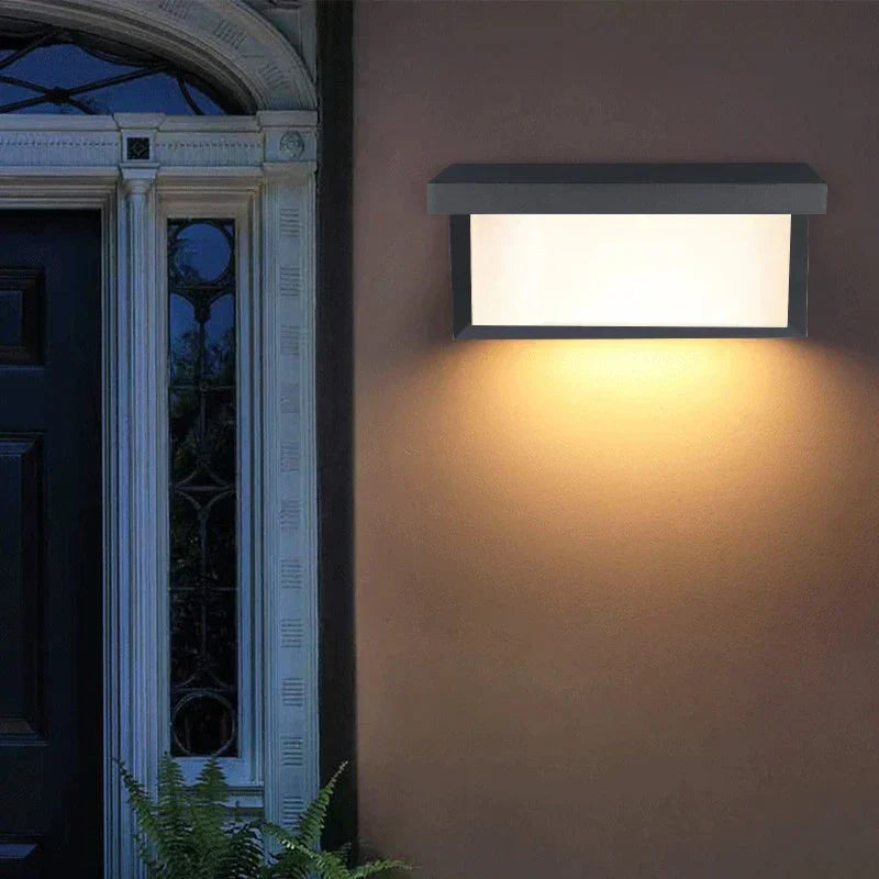 Brehn | Wasserdichte LED Außenlampe