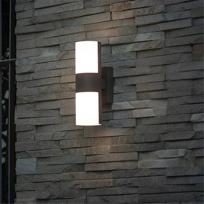 Brehn | Moderne LED Gartenlampe